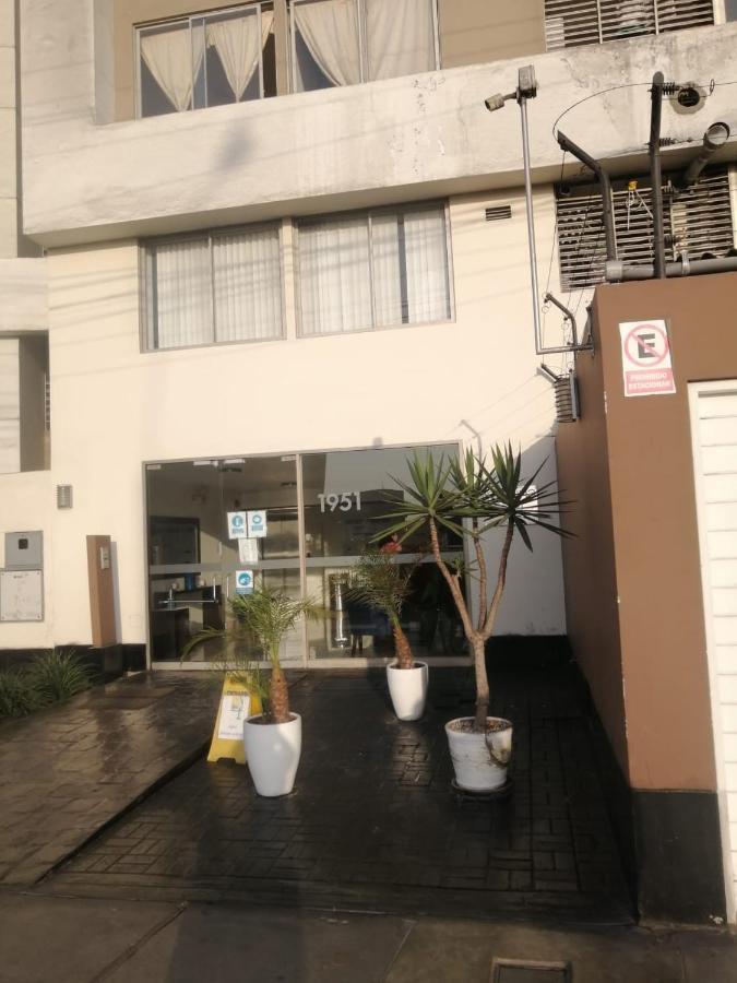 Departamento Estudio Full Equipado Wifi Cerca A Todo Lima公寓 外观 照片